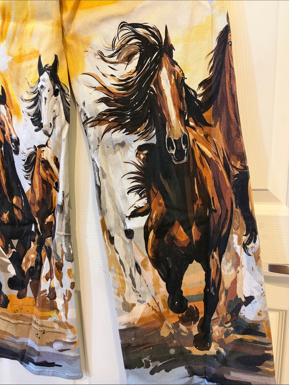 NWT Western Flare Wide-Leg Jeans Yellow Sun Brown Horse Painted Print - Picture 5 of 8